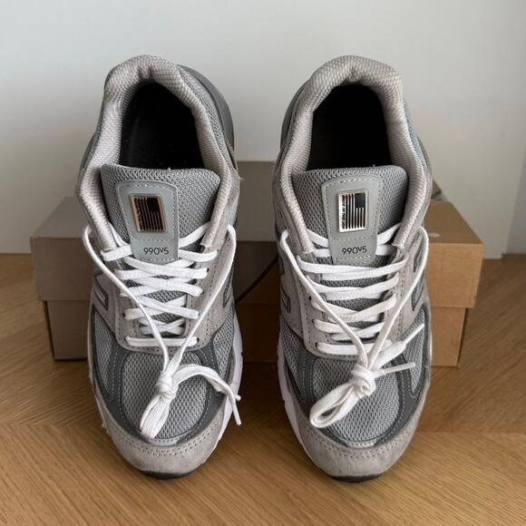 New Balance 990 V5 Grey/White Men Sneakers - SZ 7.5 D - Picture 6 of 16